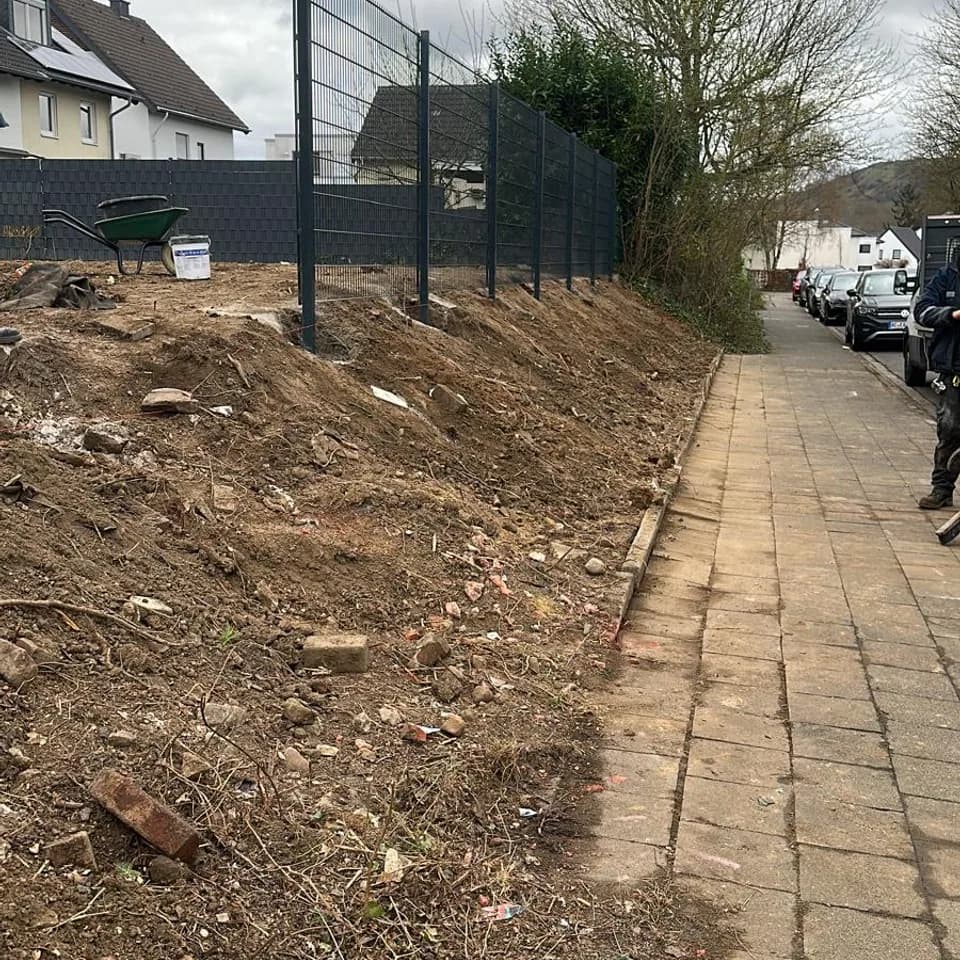 Zaun aufgebaut – Ansicht 1 von 1